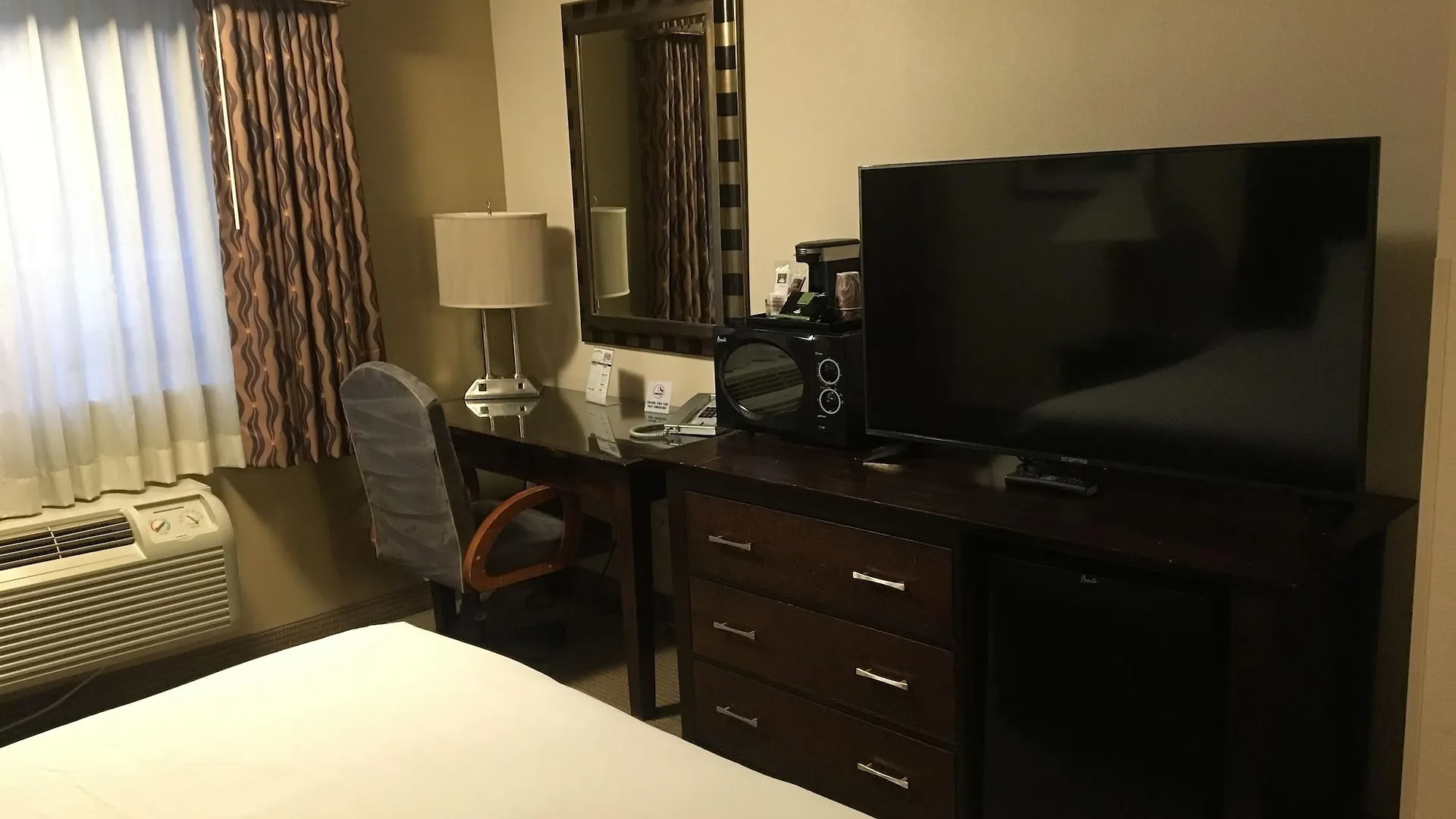 Motel District Hotel By Oyo Portland Convention Center