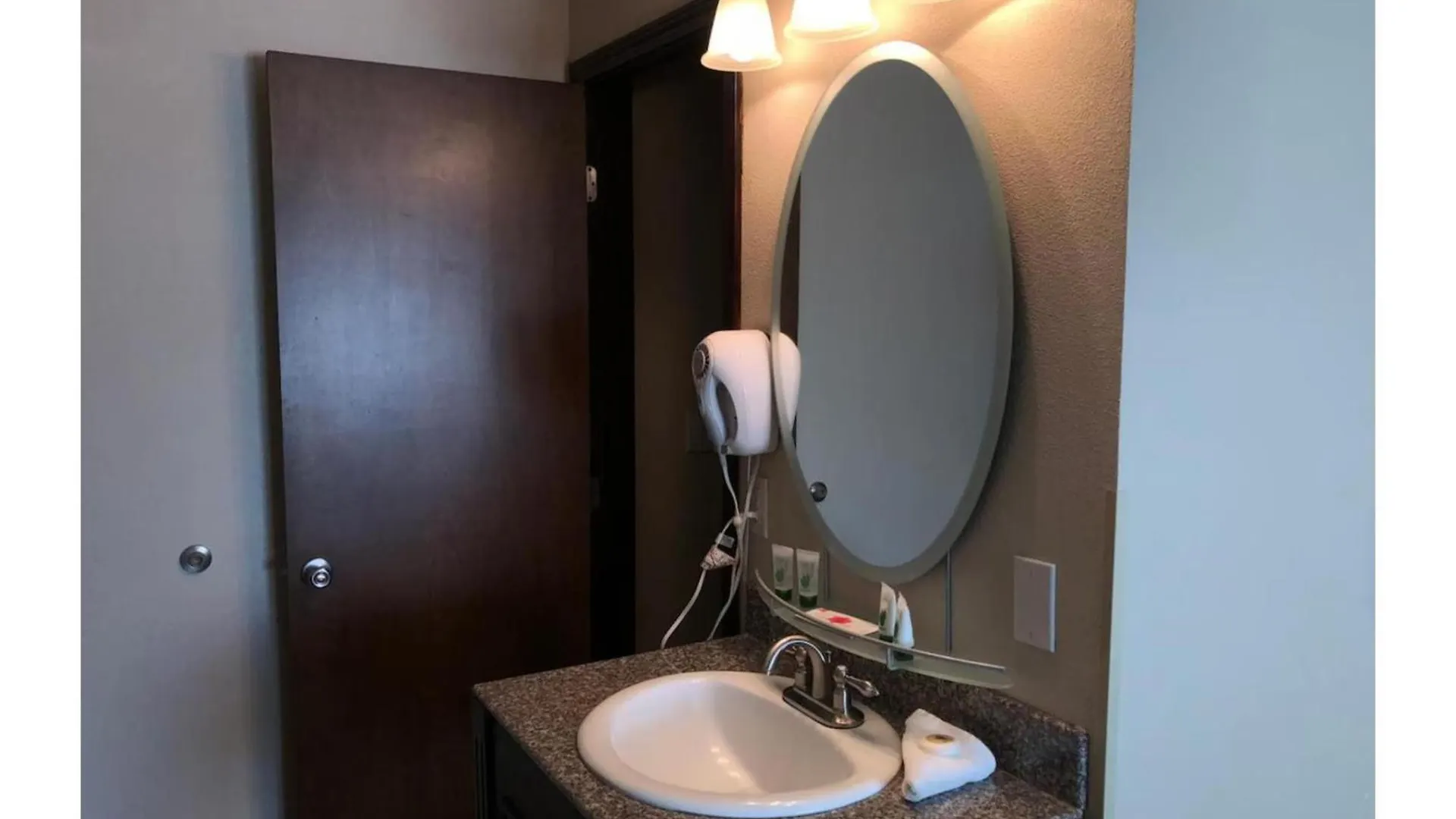 District Hotel By Oyo Portland Convention Center 3*,